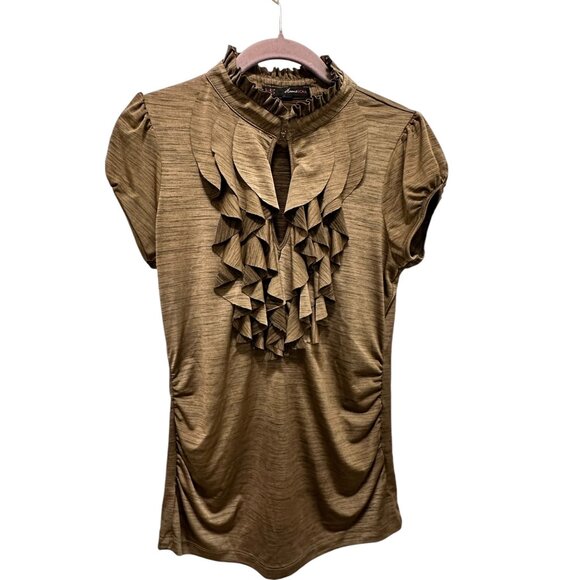 🌸3/$15🌸Bronze Silky Short Sleeve Blouse, Keyhole Front Clasp Closure sz M - Picture 1 of 5